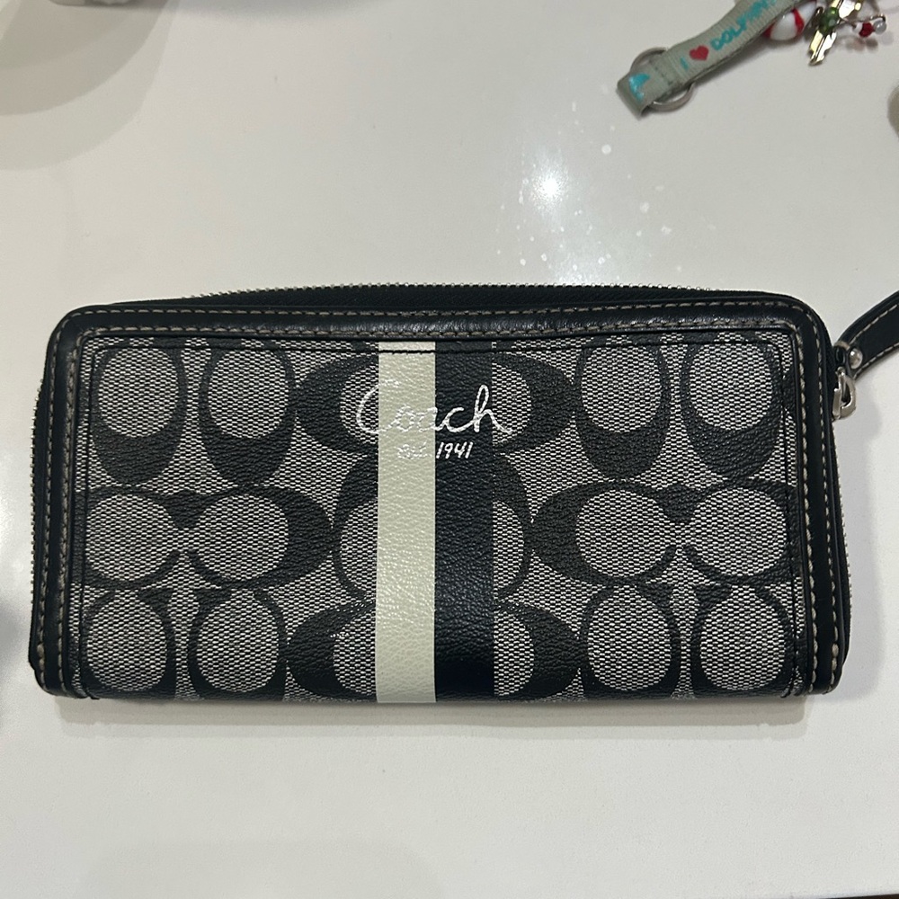 COACH monogram zip wallet black and grey with stripe detailing